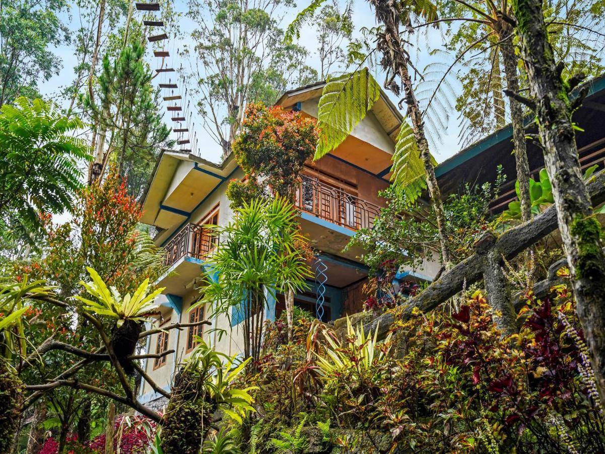 Oyo Homes 90915 Eco Tourism Desa Cihanjuang Rahayu Ciwangun Indah Camp Villas Bongkar Exterior foto